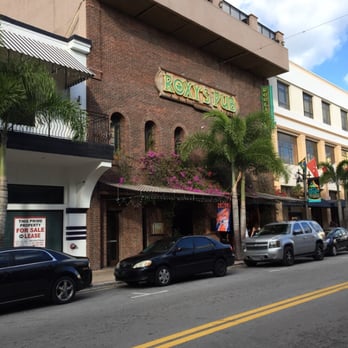 Roxy's Pub - Front - Irish Near Me - West Palm Beach, Florida
