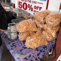 Guadalajara Meat Market - Management is so cheap, the worker was afraid to give me a little more hot sauce to take Togo.