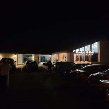 Turmeric Thai Kitchen - Parking lot at night - Thai Near Me - La Jolla, California Turmeric Thai Kitchen - Parking lot at night - Thai Near Me - La Jolla, California