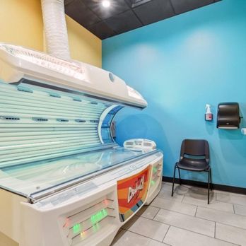 Crunch Fitness - Arlington - Trainers Near Me - Arlington, Texas