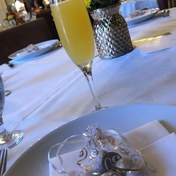 Spaghettini - All you can drink Mimosas - Italian Near Me - Seal Beach, California Spaghettini - All you can drink Mimosas - Italian Near Me - Seal Beach, California