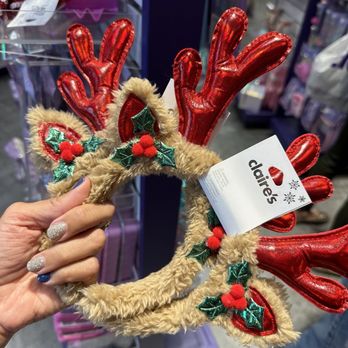 CLAIRE'S - Updated December 2025 - 23 Reviews - 14006 Riverside Dr