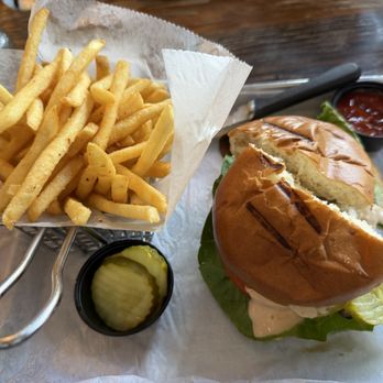 Tessie's bar & kitchen - Build your own turkey burger with regular fries - Burgers Near Me - Waltham, Massachusetts