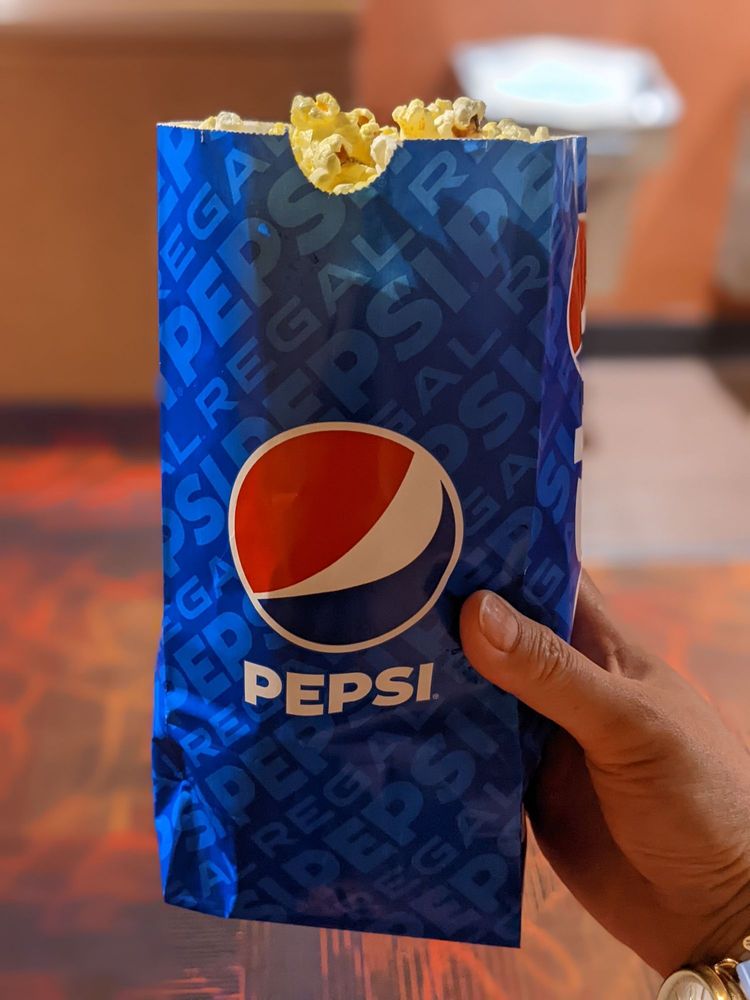 REGAL GREEN HILLS 119 Photos & 161 Reviews 3815 Greenhills Village