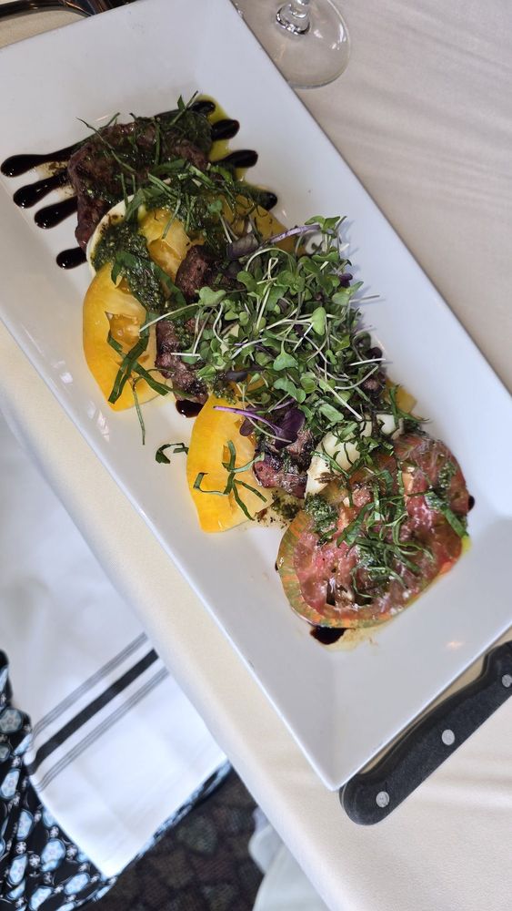 Bay View Restaurant & Lounge