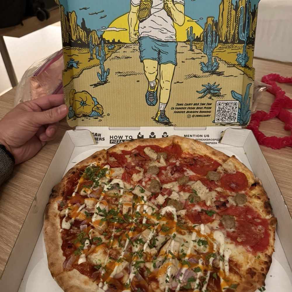 Freak Brothers Pizza - Half and half Buffalo BBQ Fusion Pizza The Meat Freak - Pizza Near Me - Phoenix, Arizona Freak Brothers Pizza - Half and half Buffalo BBQ Fusion Pizza The Meat Freak - Pizza Near Me - Phoenix, Arizona