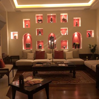 Pan Deï Palais - Moroccan style lounge - Hotels Near Me - Saint-Tropez, 83
