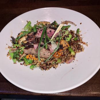 Yard House - Steak Bowl - New American Near Me - Atlanta, Georgia Yard House - Steak Bowl - New American Near Me - Atlanta, Georgia