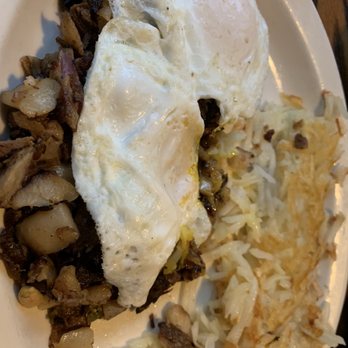 Lowell's Restaurant - Corned Beef Hash - American Near Me - Seattle, Washington Lowell's Restaurant - Corned Beef Hash - American Near Me - Seattle, Washington