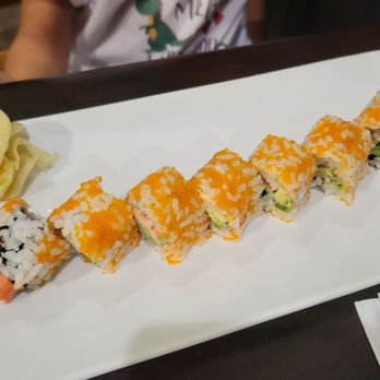Kazoku - Eskimo roll - Sushi Bars Near Me - Tucson, Arizona Kazoku - Eskimo roll - Sushi Bars Near Me - Tucson, Arizona