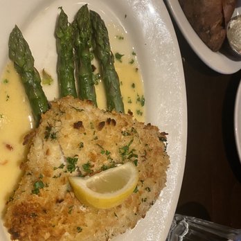 Wildfire - Macadamia Nut - Crusted Halibut - American Near Me - Schaumburg, Illinois