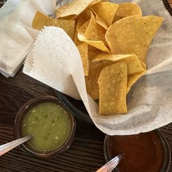 La Casa De La Tia - Chips and Salsa