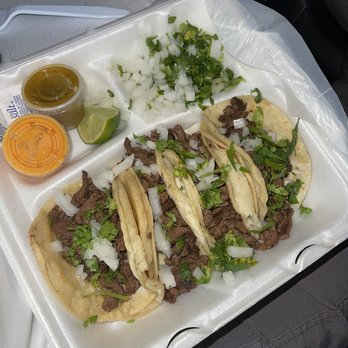 Tacos JJ - Order of tacos: Carne asada, salsa de chile de árbol (pink), salsa de chile jalapeño (green), onions, cilantro, limes - Food Trucks Near Me - Las Cruces, New Mexico Tacos JJ - Order of tacos: Carne asada, salsa de chile de árbol (pink), salsa de chile jalapeño (green), onions, cilantro, limes - Food Trucks Near Me - Las Cruces, New Mexico