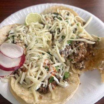 Guacamole Burrito - Tacos Al pastor and carne asada - Mexican Near Me - Merced, California