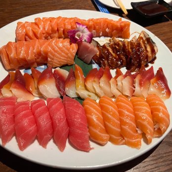 Umiya - Sushi Bars Near Me - San Antonio, Texas