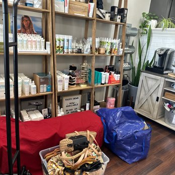 Southern Roots Hair Studio - Hair Stylists Near Me - San Clemente, California Southern Roots Hair Studio - Hair Stylists Near Me - San Clemente, California