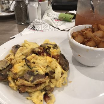 Hash Kitchen - Breakfast & Brunch Near Me - Scottsdale, Arizona