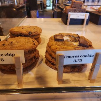 Hot Cakes - Sodo - Cookies!!! - Bakeries Near Me - Seattle, Washington Hot Cakes - Sodo - Cookies!!! - Bakeries Near Me - Seattle, Washington