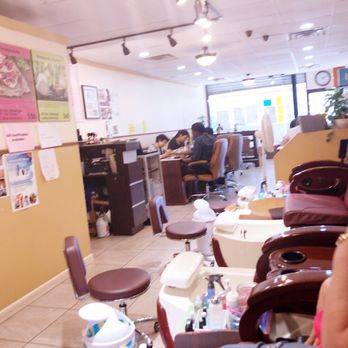 Five Fingers Nail & Spa - Nail Salons Near Me - Queens Village, New York