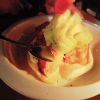 Restaurant L'ardoise - Strawberry shortcake - Canadian (New) Near Me - Sainte-Thérèse, Quebec