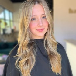 Top Hair Salon in Huntsville, AL For Blonding & Styling