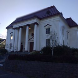 Driftwood Players Theatre - Exterior of the beautiful Driftwood Playhouse