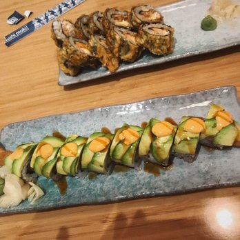 Sushi Maki - Coconut Grove - Dragon Roll & JB Tempura Roll - Sushi Bars Near Me - Miami, Florida Sushi Maki - Coconut Grove - Dragon Roll & JB Tempura Roll - Sushi Bars Near Me - Miami, Florida