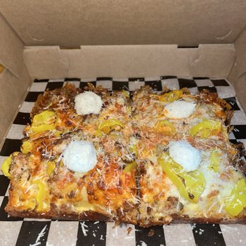 BFLO Pizza Bistro - Pizza Near Me - Buffalo, New York
