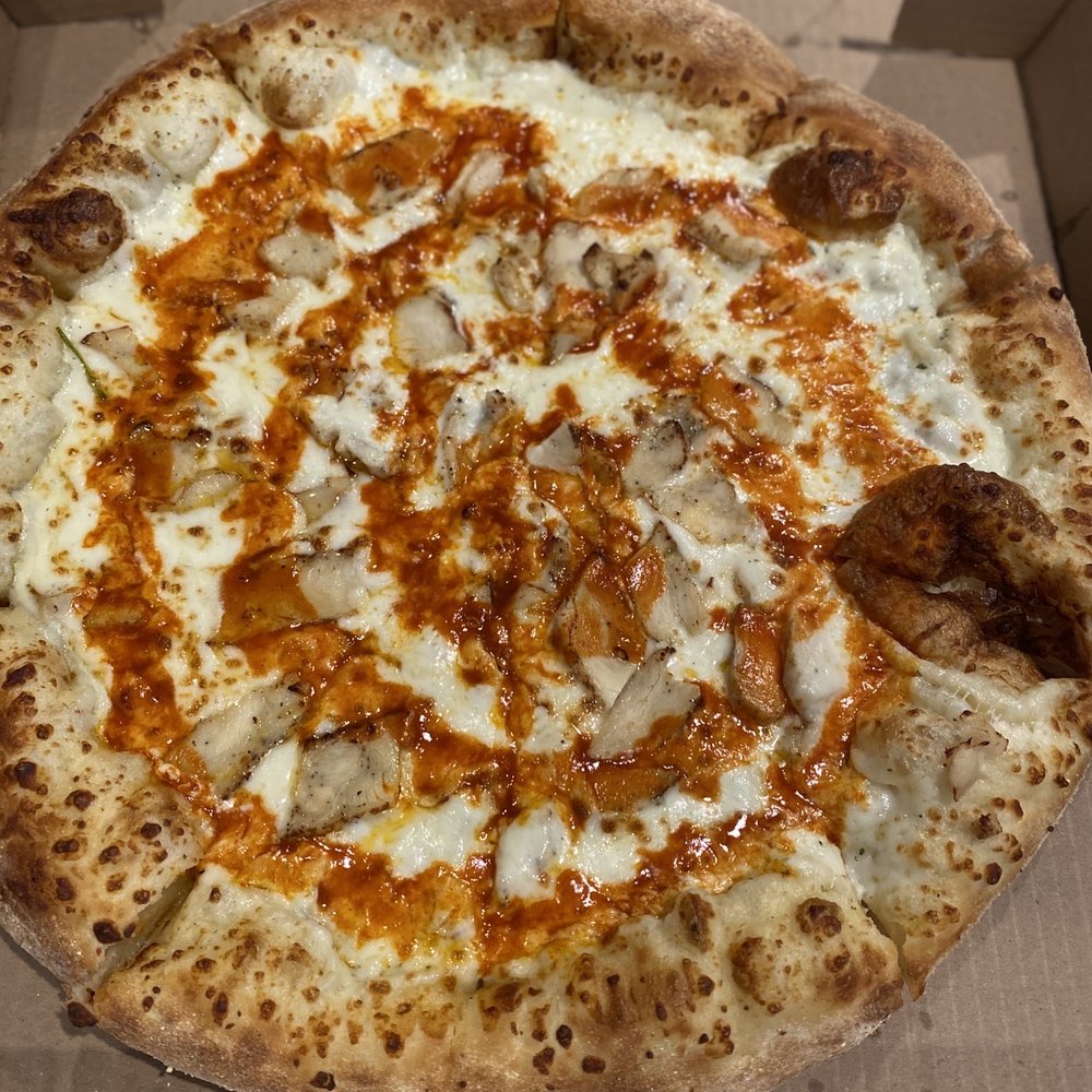 Buffalo Chicken Pizza Buffalo Chicken Pizza