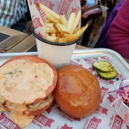 Classic cheeseburger