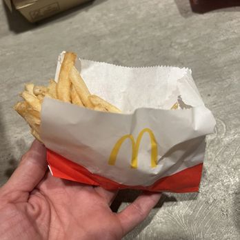 McDonald's - Small fries - Fast Food Near Me - Lathrop, California