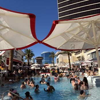 Encore Beach Club - Pool area - Dance Clubs Near Me - Las Vegas, Nevada