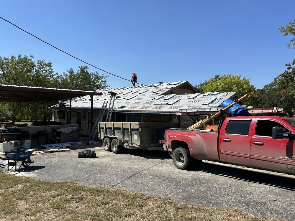 Slide of K & M Services