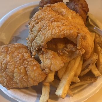 Captain Frosty's Fish & Chips - Fish and Chips - Seafood Near Me - Dennis, Massachusetts