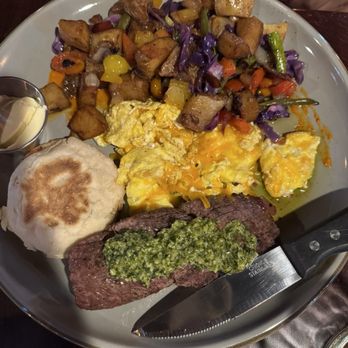 Maggie's Farm - Steak N' Eggs Brunch - New American Near Me - Baltimore, Maryland