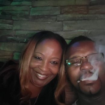 CRU Lounge - New American Near Me - Alpharetta, Georgia