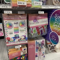 Party City - Happy Birthday decor