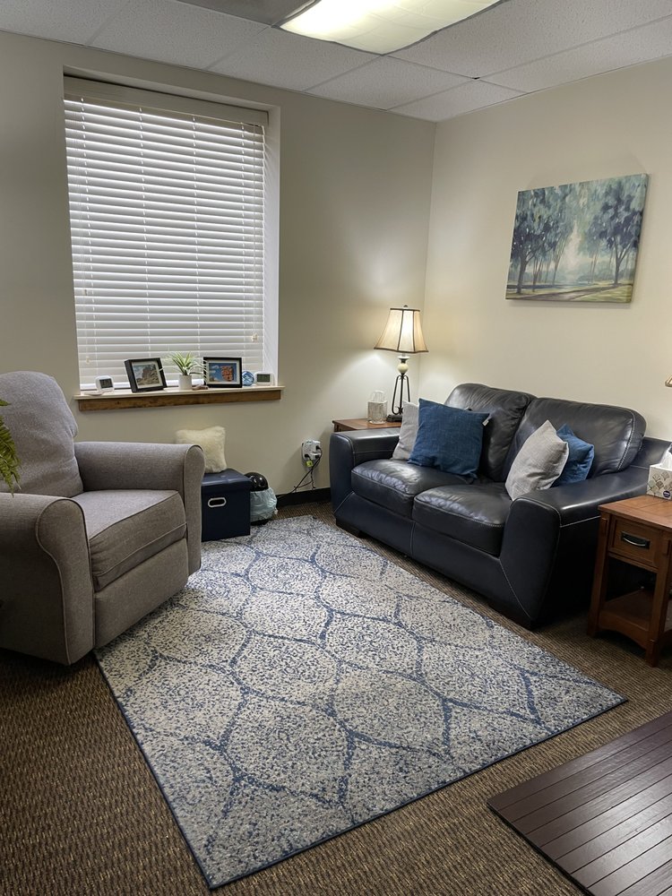 Pinnacle Counseling and Consulting - grief counselor in Blue Springs, MO