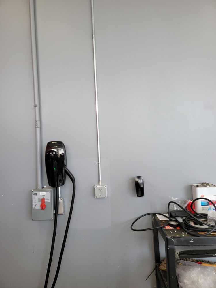 Slide of Accurate Contractor Services