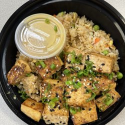 Nou Nou's - Tofu & fried rice bowl