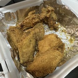 3Brothers Eatery - Lemon pepper wings