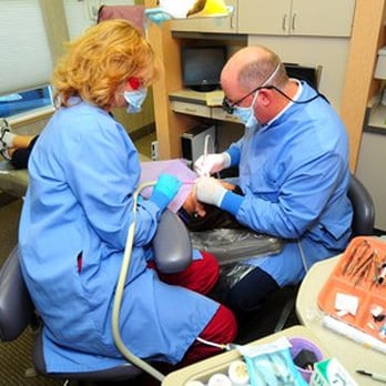 Douglas E Oliver, DDS - Oral Surgeons Near Me - Pinole, California