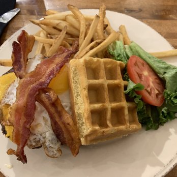 Iron Rooster - Cocktail Bars Near Me - Annapolis, Maryland