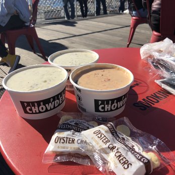 Pike Place Chowder - New England Clam Chowder Seafood Bisque - Seafood Near Me - Seattle, Washington