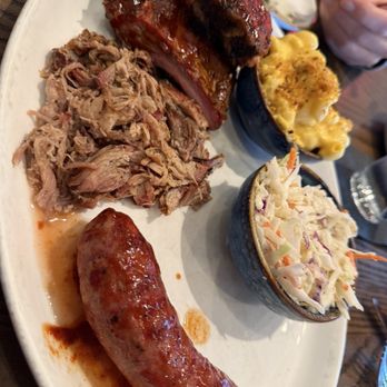 Gus's BBQ - Ribs and Two Meat Combo , Mac N' Cheese , Coleslaw - Barbeque Near Me - Porter Ranch, California