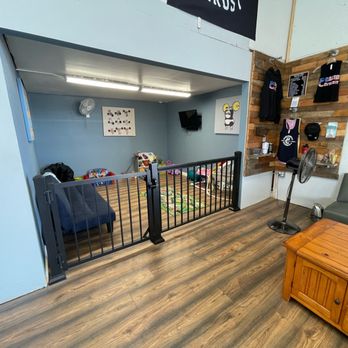 Caged CrossFit - Gym is very kid friendly and even has a designated kids area. - Interval Training Gyms Near Me - Clearwater, Florida Caged CrossFit - Gym is very kid friendly and even has a designated kids area. - Interval Training Gyms Near Me - Clearwater, Florida