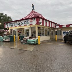 Big Top Market