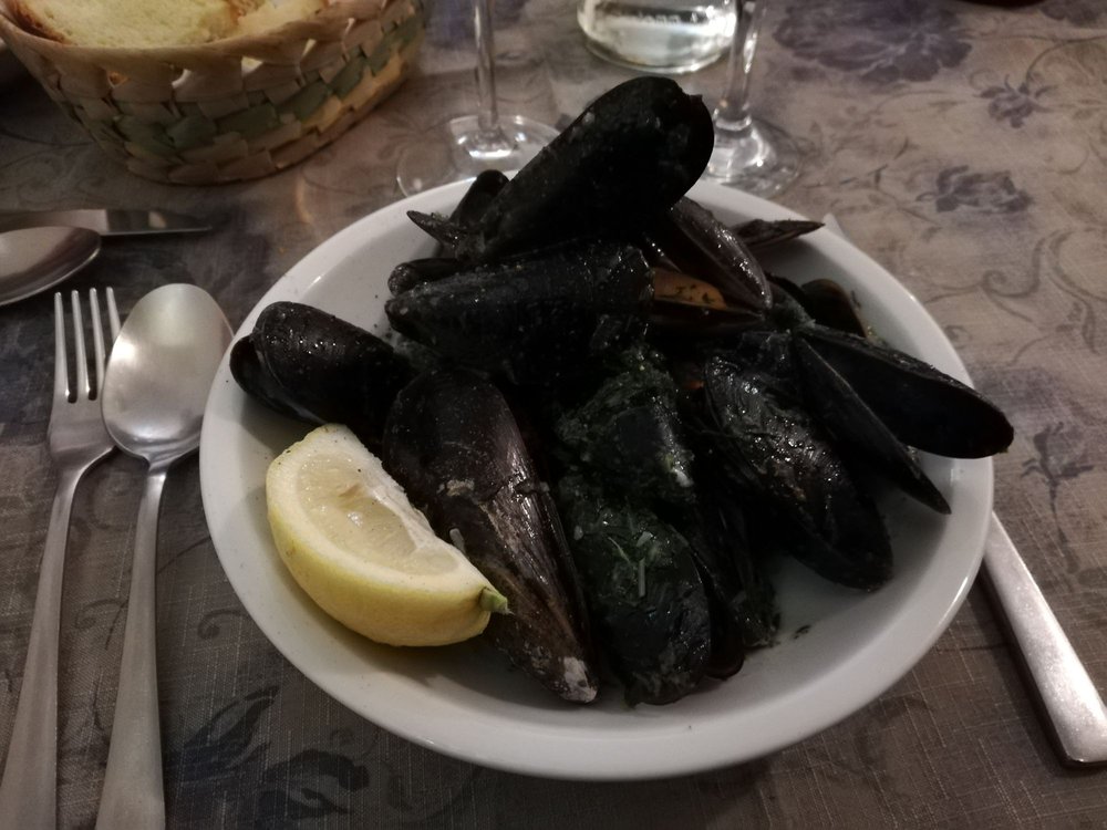 TRATTORIA BOCCA DI LUPO Via Roma 8, Albiolo, Lecco, Italy Italian