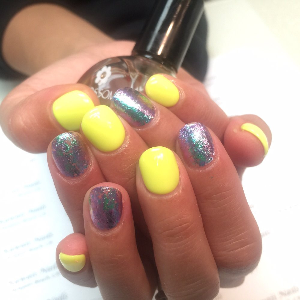 Kawaii Nails - 1st time with Mika w my little nails ! - Nail Salons Near Me - Newport Beach, California