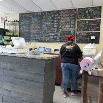 Ohana Sub Aiea - Working on my Açaí bowl - Sandwiches Near Me - Aiea, Hawaii